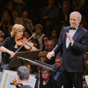 Iván Fischer conducts the Budapest Festival Orchestra &copy; Budapest Festival Orchestra | István Kurcsák
