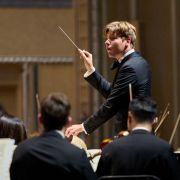 Klaus Mäkelä conducts The Cleveland Orchestra &copy; Roger Mastroianni, courtesy of The Cleveland Orchestra