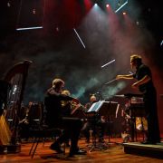 Jonathan Berman conducts the London Sinfonietta &copy; Monika S Jakubowska