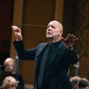 Emmanuel Villaume and the Prague Philharmonia &copy; Petr Chodura