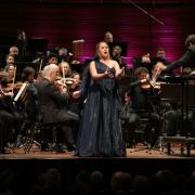 Eliza Boom with the NZSO conducted by José Luis Gómez &copy; NZSO | Craig Child