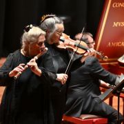 Lisa Beznosiuk, Margaret Faultless and Steven Devine &copy; Mark Allan (QEH Southbank performance)