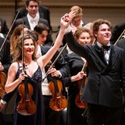 Lisa Batiashvili and Klaus Mäkelä with the Royal Concertgebouw Orchestra in Carnegie Hall &copy; Chris Lee