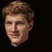 Jan Lisiecki &copy; Ksawarey Zamoyski | Deutsche Grammophon