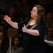 Simone Young al frente de la Orquesta Nacional de España © Rafa Martín | OCNE