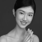 Sophia Liu &copy; DR