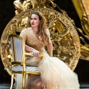 Elena Stikhina (Manon Lescaut) &copy; Monika Rittershaus