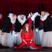Lidia Fridman (Lucrezia Borgia) and ensemble &copy; Fabrizio Sansoni | Teatro dell’Opera di Roma