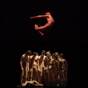 Herman Cornejo and Grupo Cadabra in Anima Animal © Carlos Villamayor
