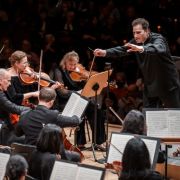 Nikolaj Szeps-Znaider conducts the New York Philharmonic &copy; Chris Lee