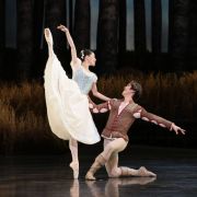 Ayako Ono as Giselle and Yudai Fukuoka as Albrecht in Giselle &copy; Kiyonori Hasegawa
