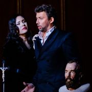 Sonya Yoncheva (Elisabeth de Valois) und Jonas Kaufmann (Don Carlos) &copy; © Agathe Poupeney | Opéra national de Paris