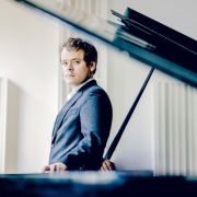 Benjamin Grosvenor &copy; Andrej Grilc