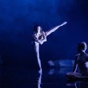 Sydney Dance Company in Rafael Bonachela's momenta &copy; Pedro Greig
