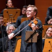 Pekka Kuusisto &copy; Elizabeth Asher, courtesy of the Los Angeles Philharmonic Association