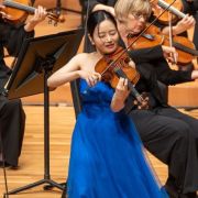 Bomsori Kim and the Bamberg Symphony &copy; Vincero