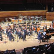 Cédric Tiberghien, Andreï Kavalinski et l'Orchestre National de France &copy; Maison de la Radio