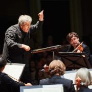 Sir Antonio Pappano conducts the London Symphony Orchestra &copy; Andrew Perry
