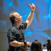 Yannick Nézet-Séguin conducts the Philadelphia Orchestra &copy; Francesco D’Amico