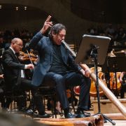 William Barton and the Melbourne Symphony Orchestra &copy; Daniel Dittus