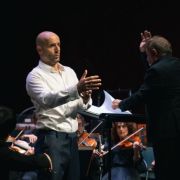 Allen Boxer, Jean-François Heisser and the Orchestre de Chambre Nouvelle-Aquitaine &copy; Valentine Chauvin