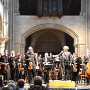 Leonidas Kavakos, Santtu-Matias Rouvali et l'Orchestre Philharmonique de Radio France &copy; Robert Lefèvre