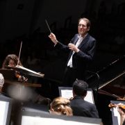 El maestro Pablo González &copy; Miguel Barreto | Auditorio de Tenerife