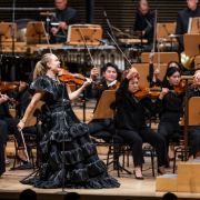 Leila Josefowicz, David Ronertson and the New York Philharmonic &copy; Chris Lee