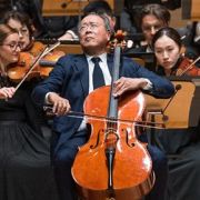Yo-Yo Ma and the Singapore Symphony Orchestra © Jack Yam | Singapore Symphony Orchestra
