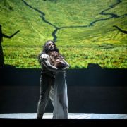 Seth Carico (Finn) and Jana Vrána (National Theatre Opera Ballet) © Petr Neubert