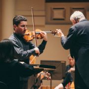 Sergey Khachatryan, le BNO et Michael Schønwandt à Bozar &copy; Belgian National Orchestra - Marin D.