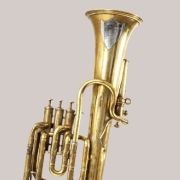 Baritone Sudrophone, Sousaphone, Heckelphone &copy; Wikimedia Commons (CC BY 3.0 / CC BY-SA 4.0)