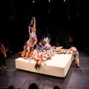 Weathering de Faye Driscoll © Maria Baranova, Courtesy New York Live Arts