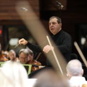Daniele Gatti en répétition avec l'Orchestre National de France &copy; Christophe Abramowitz / Radio France