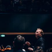 Yannick Nézet-Séguin dirige le Chamber Orchestra of Europe à la Philharmonie &copy; Clément Savel