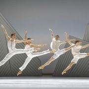 Les Ballets de Monte-Carlo in Jean-Christophe Maillot's Ma Bayadère © Hans Gerritsen