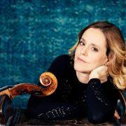 Sol Gabetta &copy; Julia Wesely