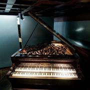 The Mangeot double grand piano in the Musical Instrument Museum, Brussels &copy; PhotoPhiend on Flickr | CC BY-NC-ND 2.0