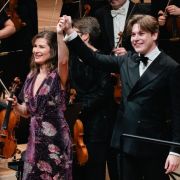 Lisa Batiashvili, Klaus Mäkelä and the Oslo Philharmonic &copy; John-Halvdan Olsen-Halvorsen | Oslo Philharmonic