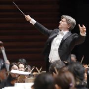 Daniele Rustioni conducts the Tokyo Metropolitan Symphony Orchestra &copy; Rikimaru Hotta