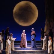 Maribel Ortega (Norma) y David Cervera (Oroveso) &copy; A. Bofill |  Fundació Òpera a Catalunya