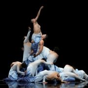 Hamburg Ballet ensemble in Xie Xin’s The Moon in the Ocean &copy; Kiran West