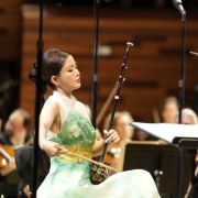 Lu Yiwen, Yu Long et l'Orchestre Philharmonique de Radio France &copy; Christophe Abramowitz / Radio France
