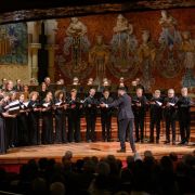 Lionel Sow al frente del Balthasar Neumann Chor &copy; A. Bofill | Palau de la Música