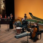 L'Ensemble Artifices dans la Salle des Franciscains à Nice © Louise Chastain