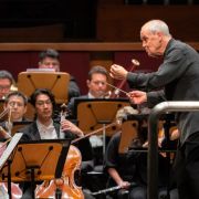 Hans Graf conducts the Singapore Symphony Orchestra &copy; Aloysius Lim | Singapore Symphony Orchestra