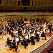 Jakub Hrůša and the Chicago Symphony Orchestra &copy; Todd Rosenberg Photography