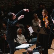 Teodor Currentzis conducts Utopia at the Elbphilharmonie &copy; Daniel Dittus