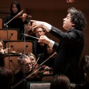 Gustavo Dudamel conducts the Los Angeles Philharmonic &copy; Timothy Norris