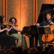 Lena Neudauer, Sebastian Klinger und Marianna Shirinyan &copy; Julia Milberger